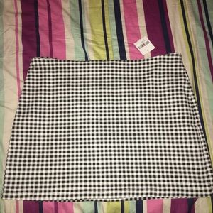 Black and White plaid skirt
